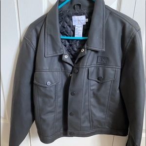 Calvin Klein light wt jacket woman’s xl